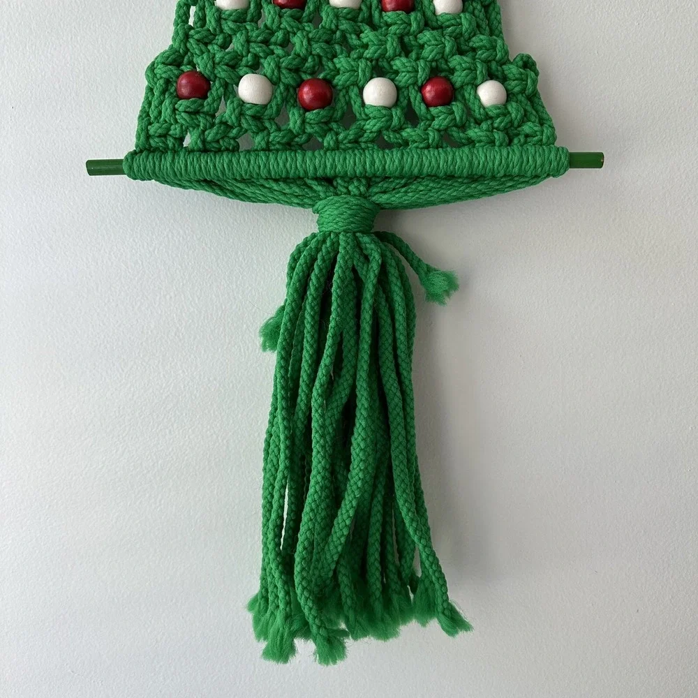 Vtg Macrame Crochet Handmade Christmas Tree Wall Hanging Large Green Red 32 X 12